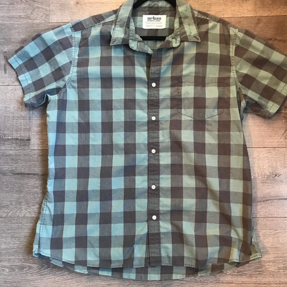 Men’s Urban Pipeline Button Down